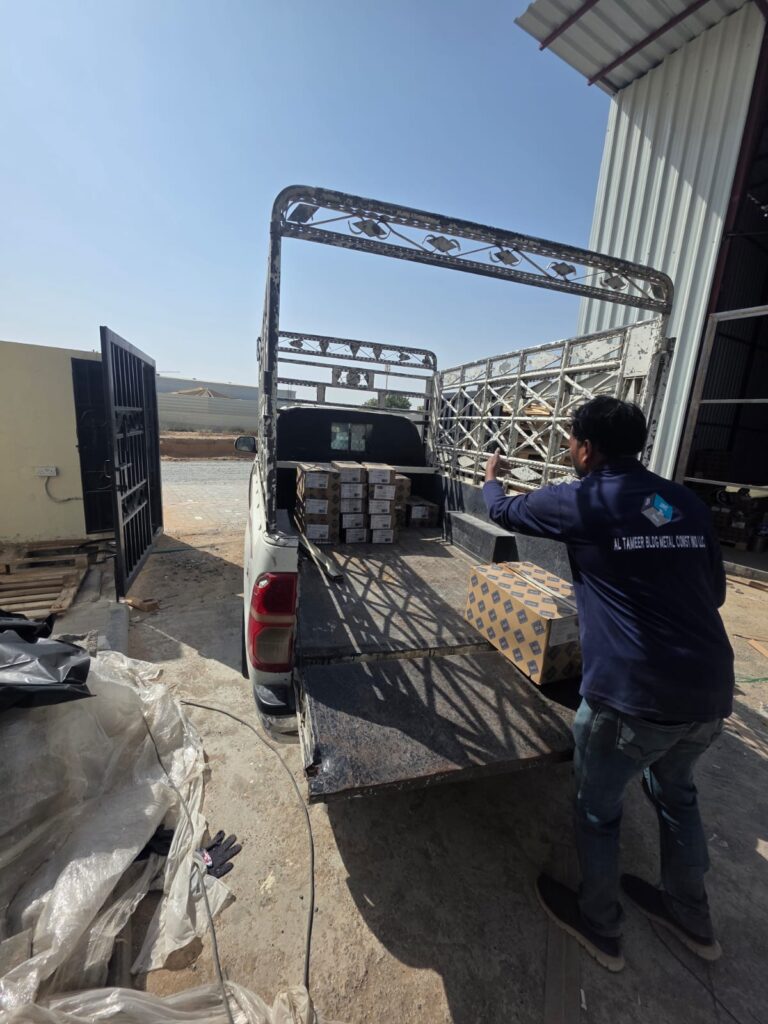 5 ton pickup rental ajman